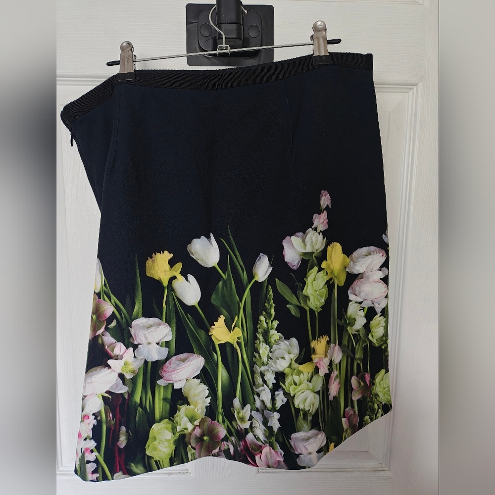 Victoria Beckham for Target Black Floral A-Line Skirt